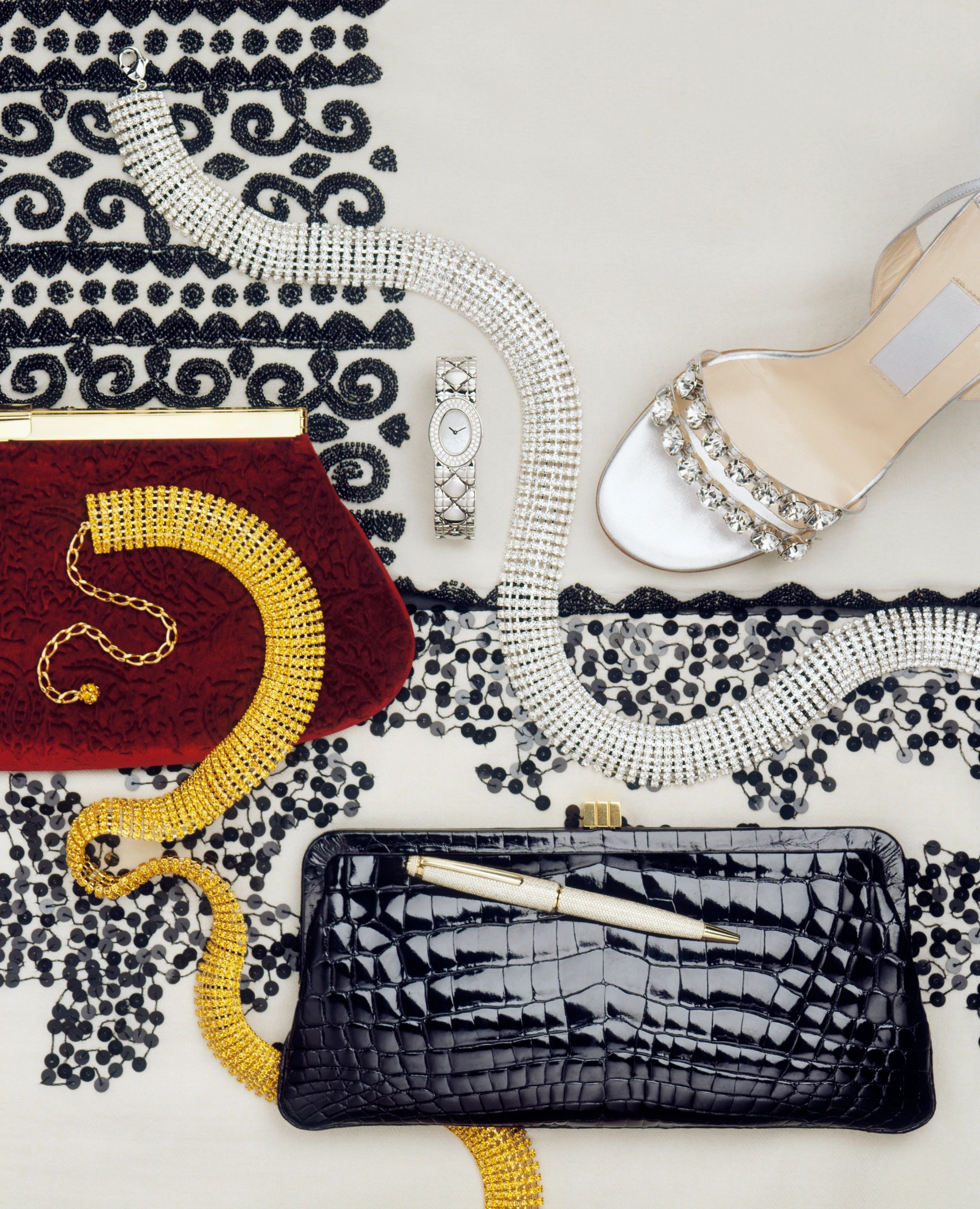 chic fashion accessories